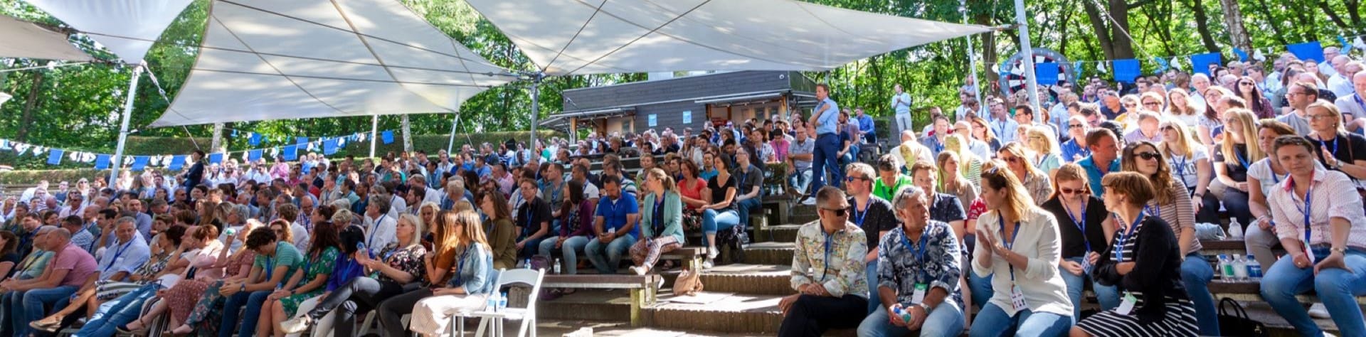 Foto van publiek tijdens evenement van Bovemij Group.
