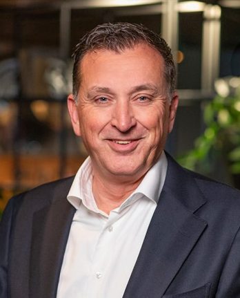 Portretfoto van Fred Toussaint, Algemeen Directeur Bovemij Verzekeringen